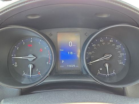 Used 2018 Toyota C-HR XLE image 23