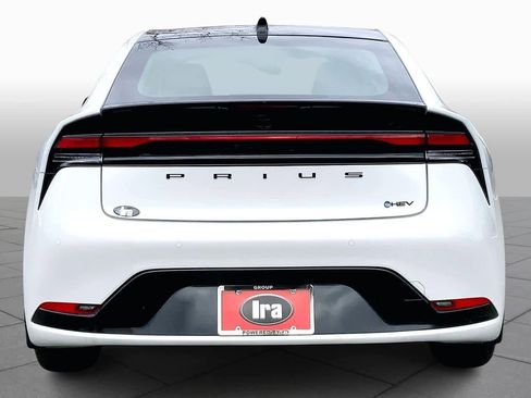 New 2026 Toyota Prius AWD image 4