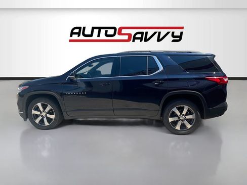 Used 2020 Chevrolet Traverse LT w/ LT Premium Package AWD/4WD image 4