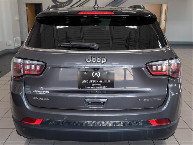 Used 2024 Jeep Compass Limited AWD/4WD image 17