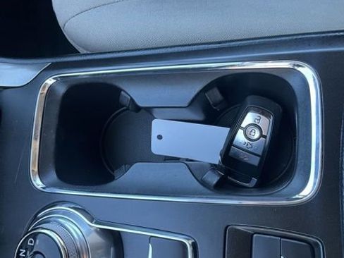 Used 2018 Ford Fusion S image 18