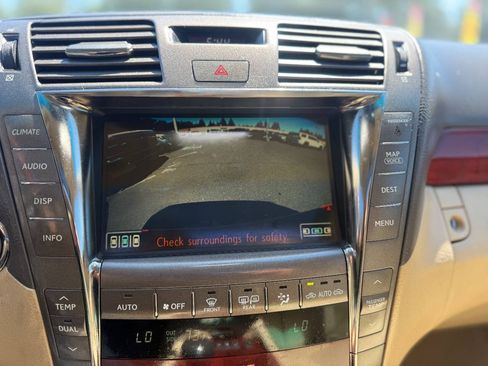 Used 2008 Lexus LS 460 RWD image 11