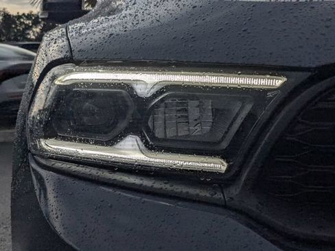 Used 2021 Dodge Durango R/T w/ Technology Group RWD image 14