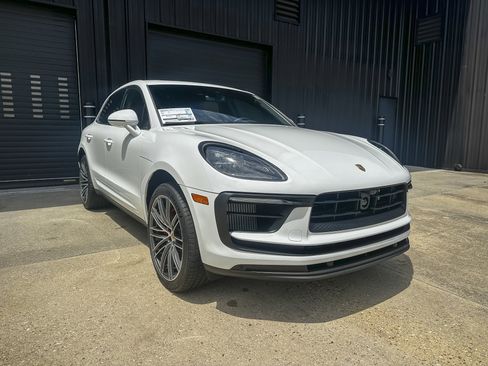 New 2026 Porsche Macan S AWD/4WD image 3