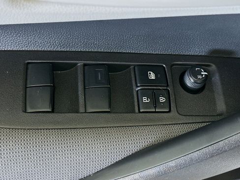 Used 2026 Toyota Corolla LE image 15