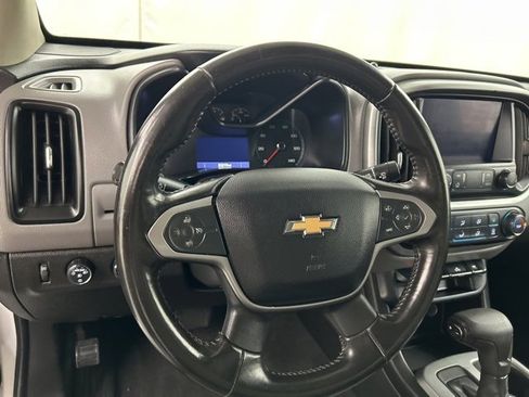 Used 2019 Chevrolet Colorado LT image 7