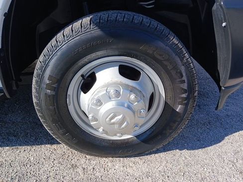 Used 2024 RAM 3500 Tradesman image 54