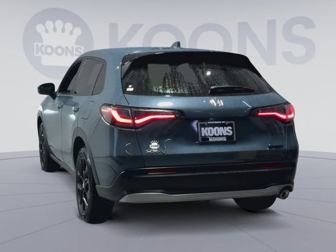 Used 2023 Honda HR-V Sport image 10