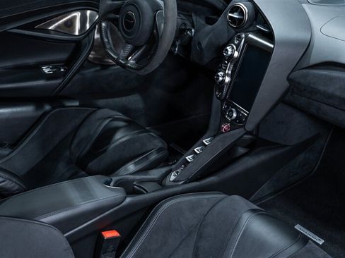 Used 2018 McLaren 720S Performance RWD image 47