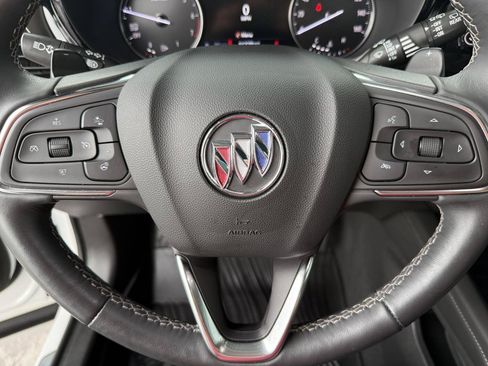 Used 2023 Buick Envision Avenir AWD/4WD image 17