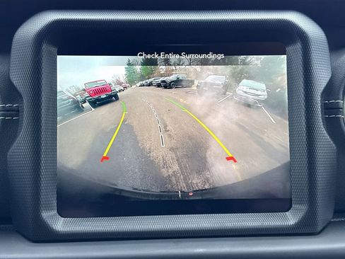 Certified 2022 Jeep Wrangler Unlimited Sahara w/ Cold Weather Group image 21