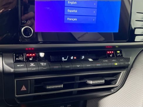 New 2026 Toyota Camry SE image 27