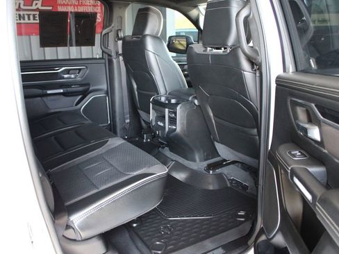 Used 2022 RAM 1500 Laramie AWD/4WD image 58