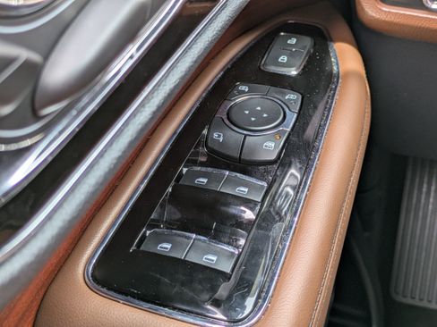 Used 2024 Lincoln Navigator L Reserve image 28