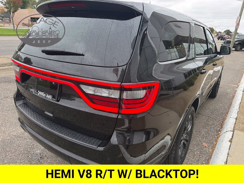 Used 2022 Dodge Durango R/T w/ Blacktop Package AWD/4WD image 5