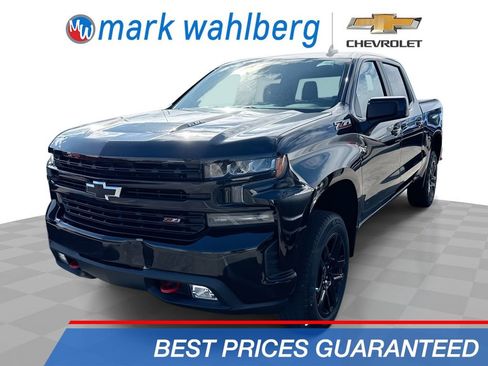 Used 2022 Chevrolet Silverado 1500 LT Trail Boss w/ LPO, Dark Essentials Package AWD/4WD image 1