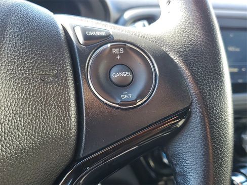 Used 2021 Honda HR-V Sport image 24