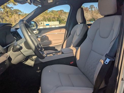 New 2026 Volvo XC90 B6 Plus w/ Protection Package Premier AWD/4WD image 2