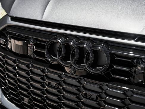 Used 2024 Audi RS 7 Performance AWD/4WD image 7