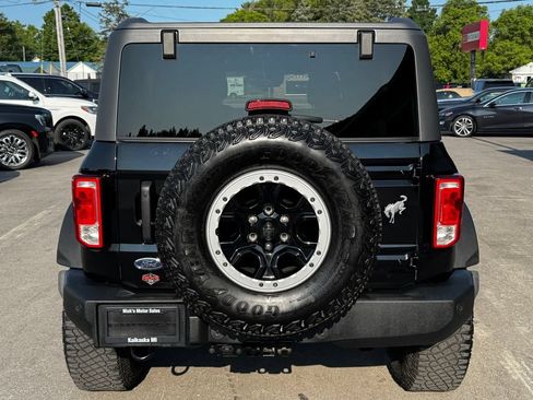 Used 2023 Ford Bronco Big Bend w/ Sasquatch Package AWD/4WD image 4