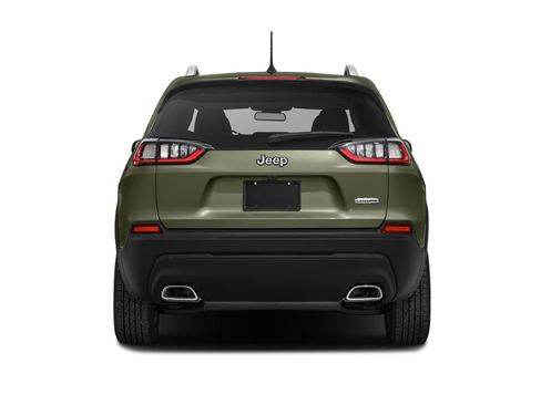 Used 2019 Jeep Cherokee Latitude Plus w/ Cold Weather Group AWD/4WD image 5