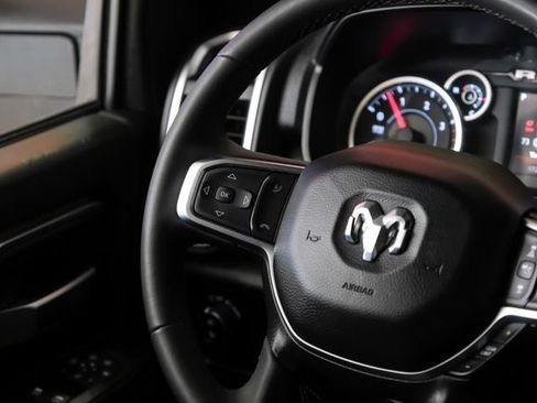 Used 2025 RAM 2500 Big Horn AWD/4WD image 20