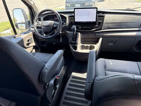 Used 2023 Ford Transit 350 XLT RWD image 17