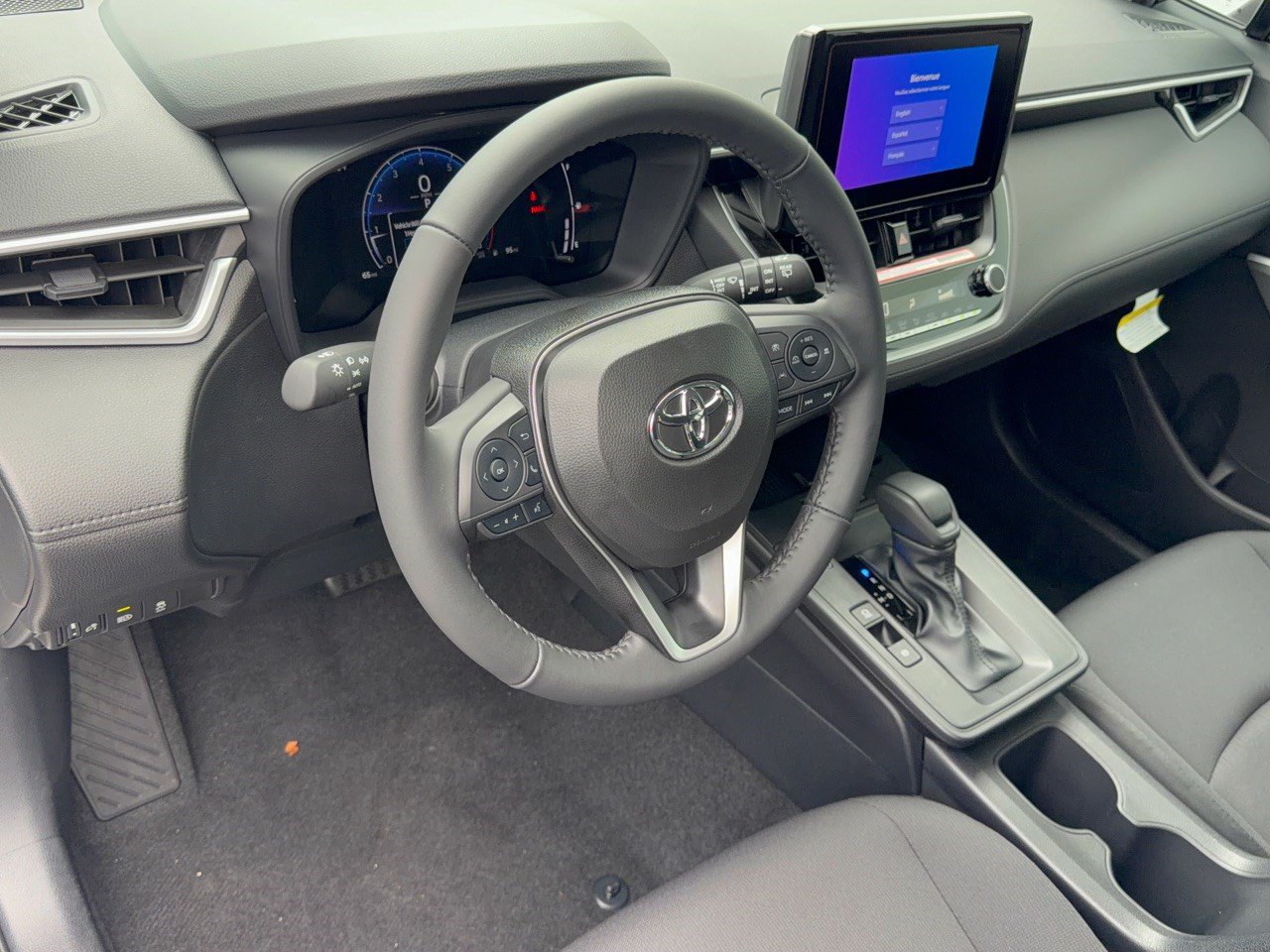 New 2026 Toyota Corolla Cross LE FWD image 4