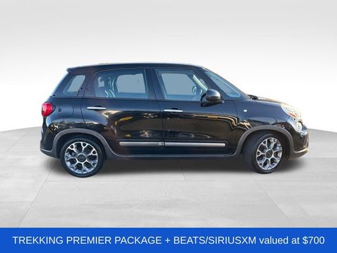 Used 2014 FIAT 500L Trekking w/ Popular Equipment Group image 8