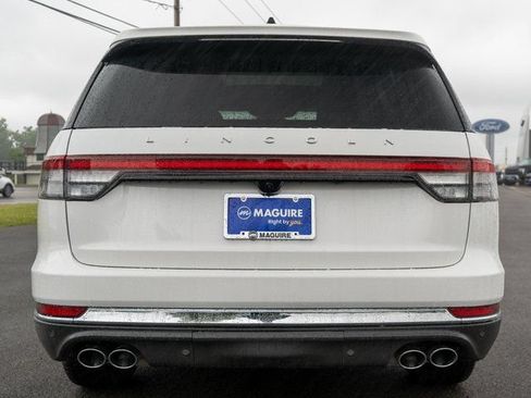 Used 2025 Lincoln Aviator Reserve w/ Illumination Package AWD/4WD image 7