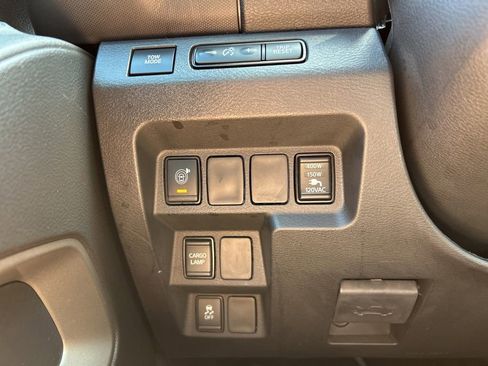 Certified 2023 Nissan Frontier SV w/ SV Convenience Package RWD image 31