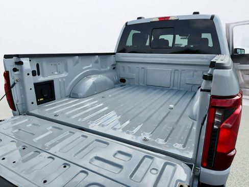 New 2026 Ford F150 XLT w/ Equipment Group 302A MID AWD/4WD image 30