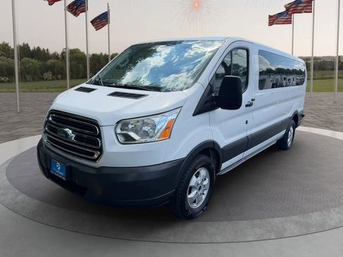 Used 2017 Ford Transit 350 XLT RWD image 1