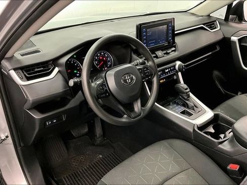 Used 2021 Toyota RAV4 XLE image 14