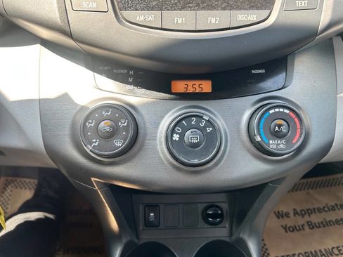 Used 2011 Toyota RAV4 2WD w/ Base L4 Extra Value Pkg image 21