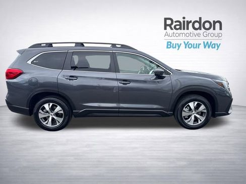 Used 2025 Subaru Ascent Premium AWD/4WD image 8