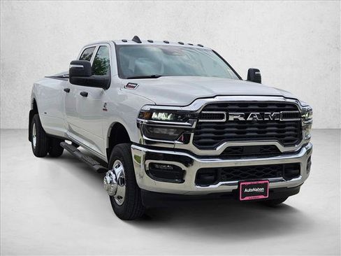 New 2026 RAM 3500 Tradesman AWD/4WD image 7