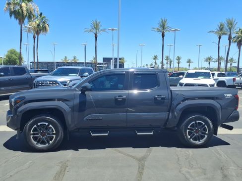 Certified 2024 Toyota Tacoma TRD Sport AWD/4WD image 7