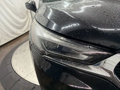 Used 2019 Buick Enclave Essence image 10