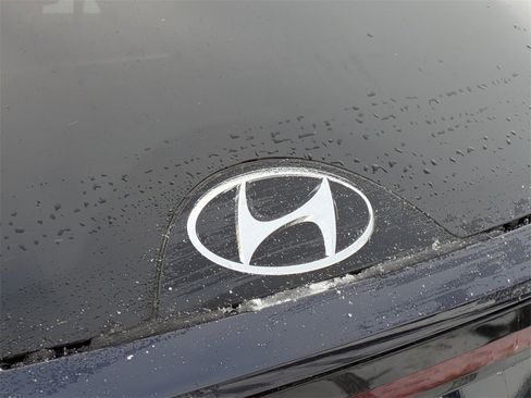 Used 2024 Hyundai Tucson Blue image 13