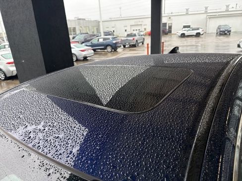 Used 2017 Acura TLX w/ Technology Package image 28