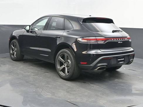 New 2026 Porsche Macan image 3