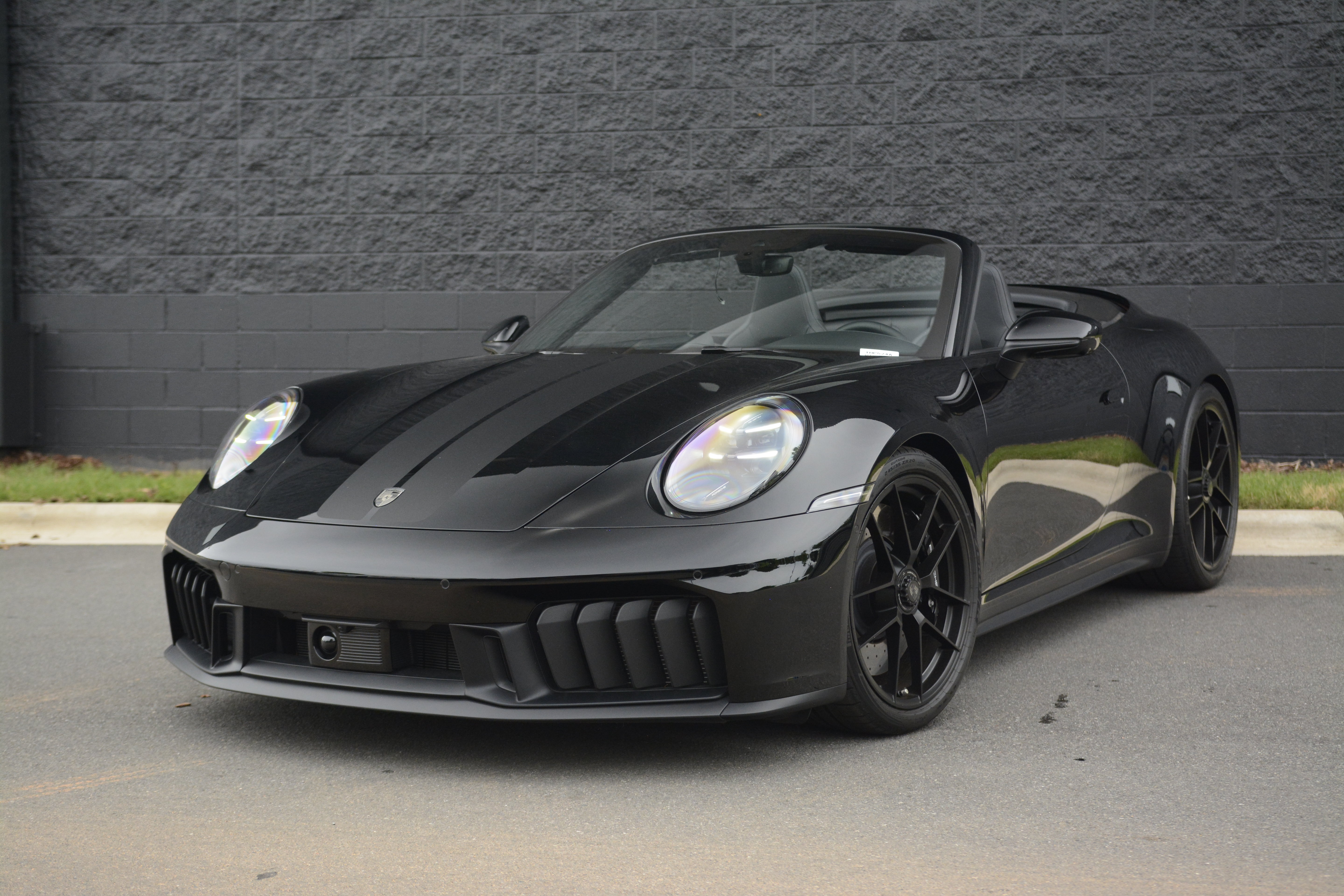 Certified 2025 Porsche 911 GTS image 1
