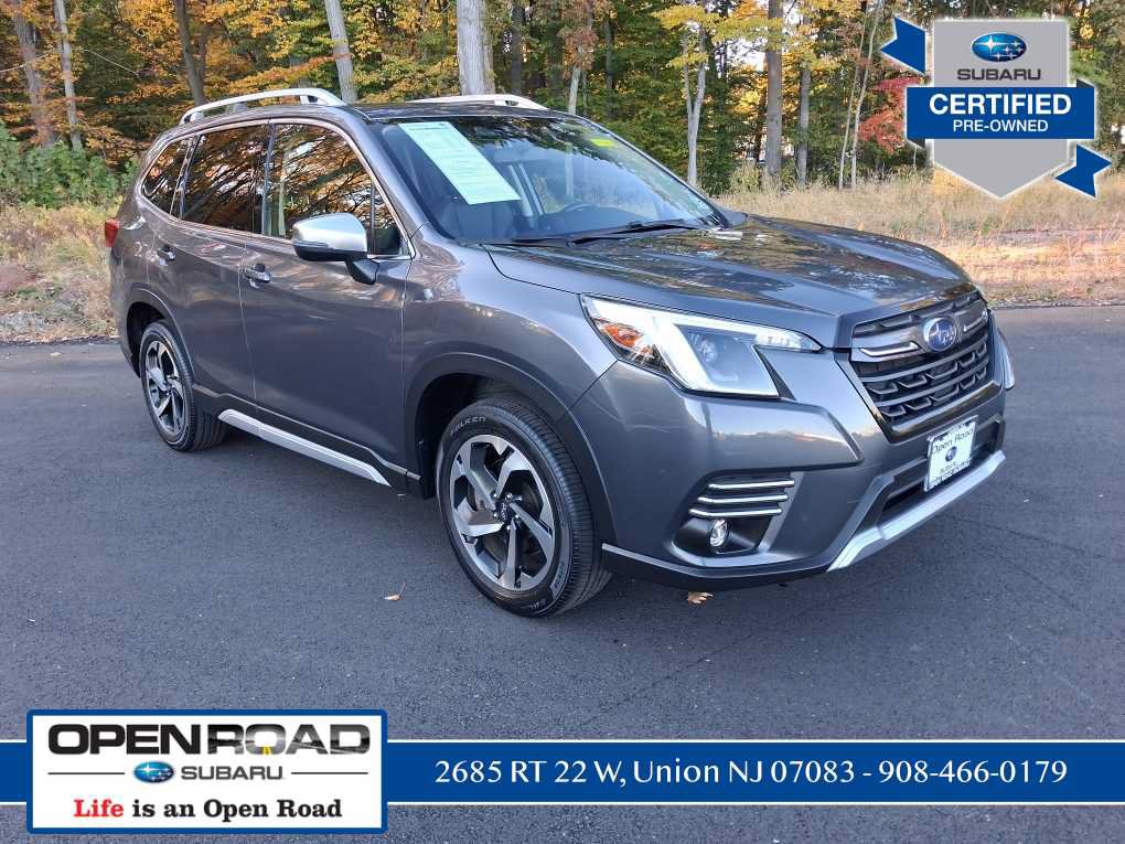Used 2024 Subaru Forester Touring AWD/4WD image 1