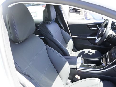 Used 2023 Mercedes-Benz C 300 Sedan image 16