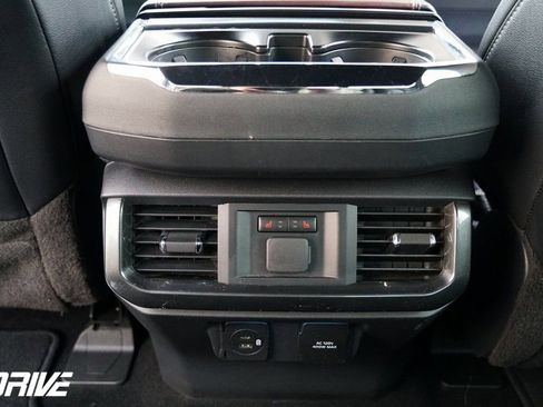 Used 2021 Ford F150 Lariat w/ Equipment Group 502A High image 39