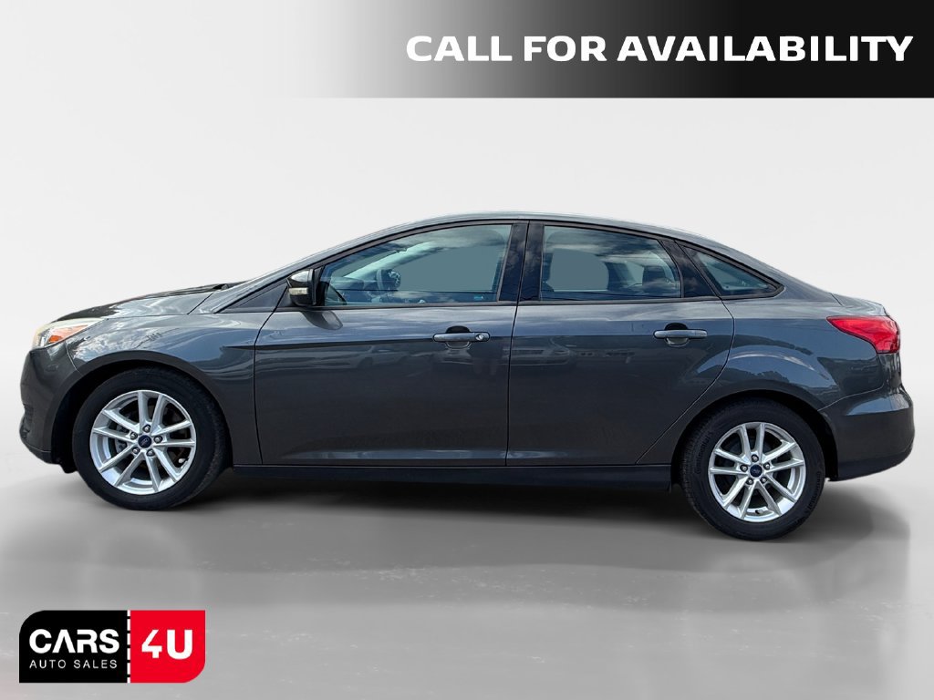 Used 2016 Ford Focus SE FWD image 2