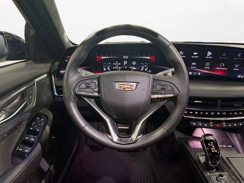 Used 2026 Cadillac CT5 V w/ Technology Package AWD/4WD image 14