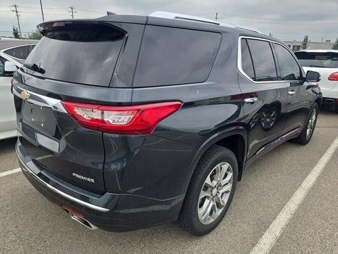 Used 2021 Chevrolet Traverse Premier AWD/4WD image 2