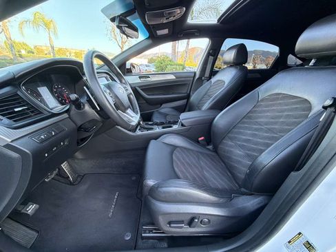 Used 2019 Hyundai Sonata Sport FWD image 17